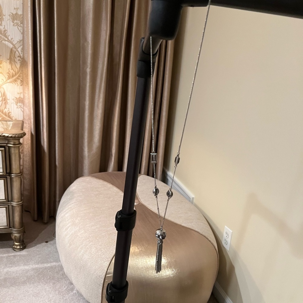 3 Necklaces bundle - Picture 2 of 4